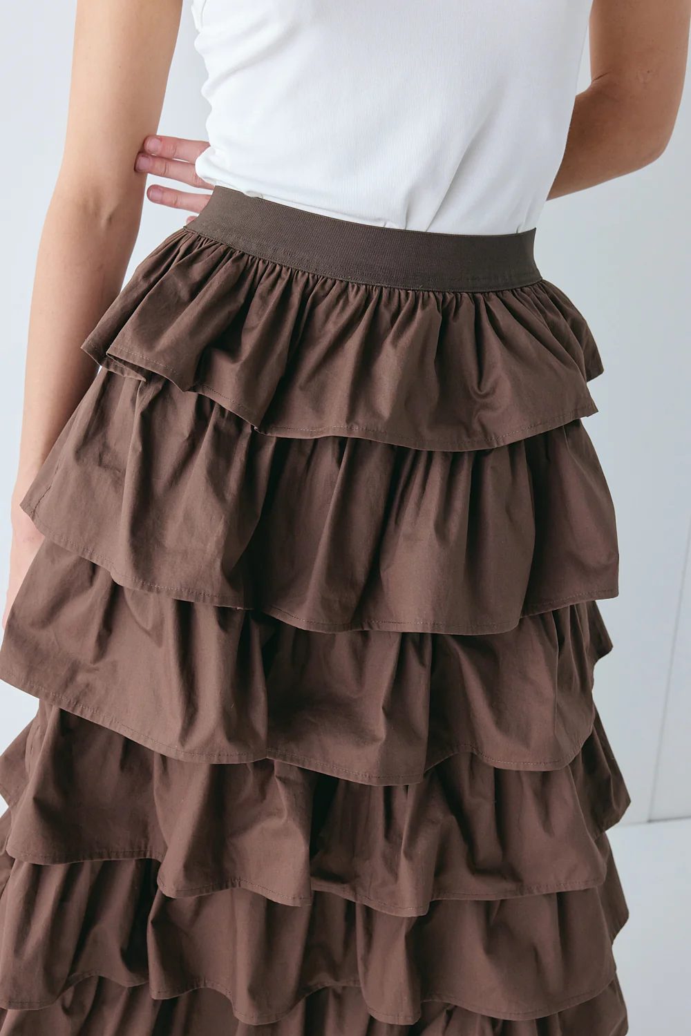 Thalia Midi Skirt Chocolate - Image 5