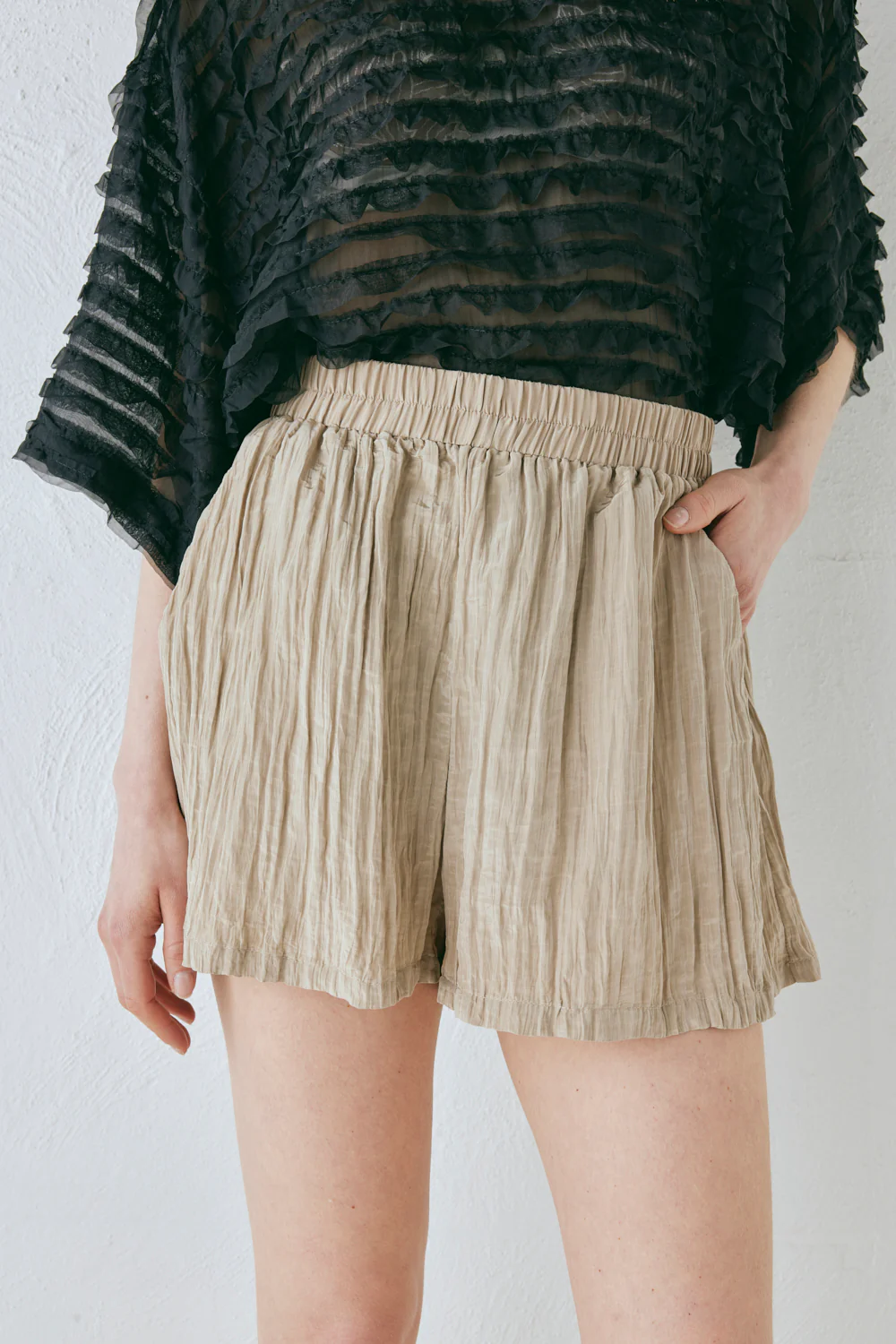 The Sea & I Shorts Taupe - Image 2