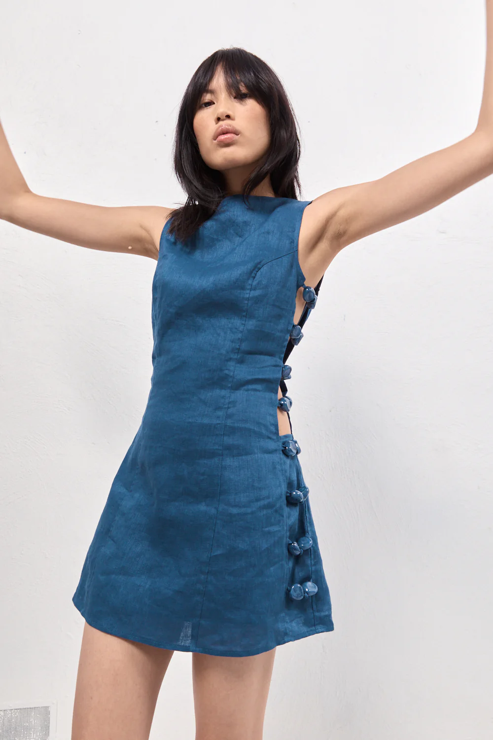 Tia Linen Mini Dress Navy - Image 4