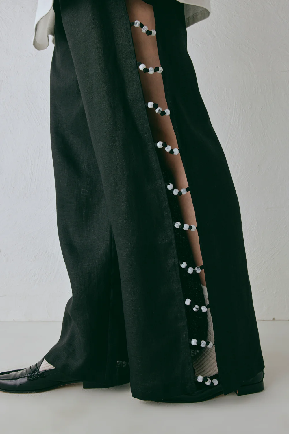 Tia Linen Pants Black - Image 8