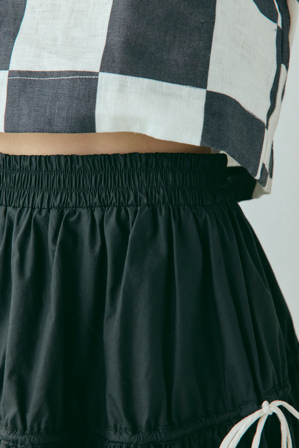 Vada Mini Skirt Black - Image 6