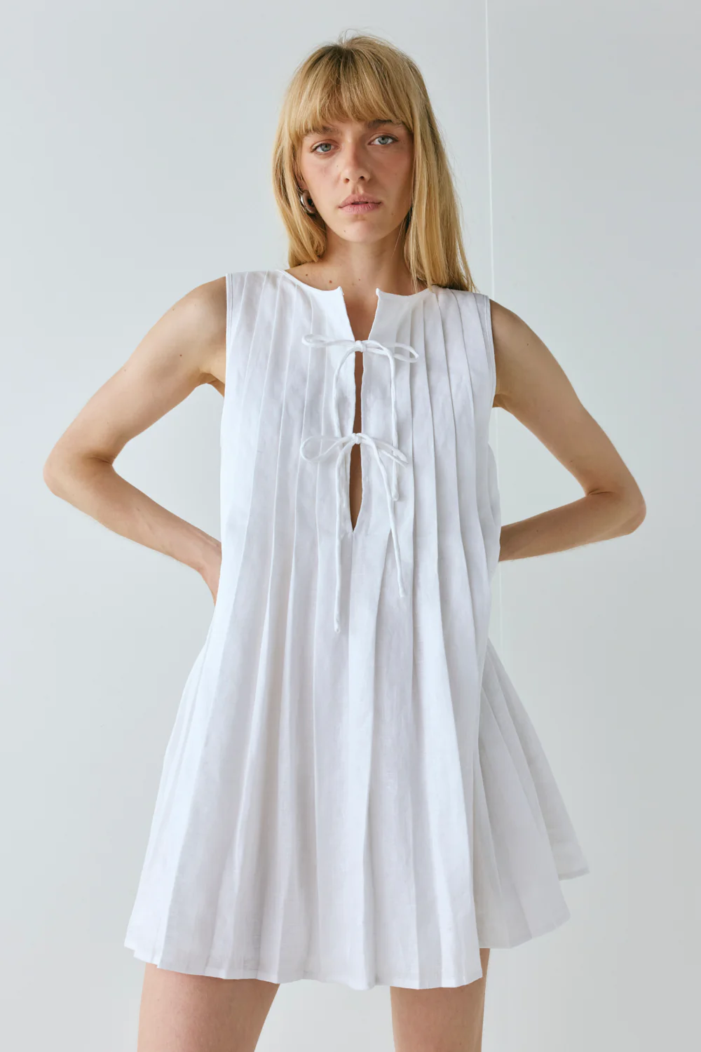 Valeria Linen Mini Dress White - Image 2