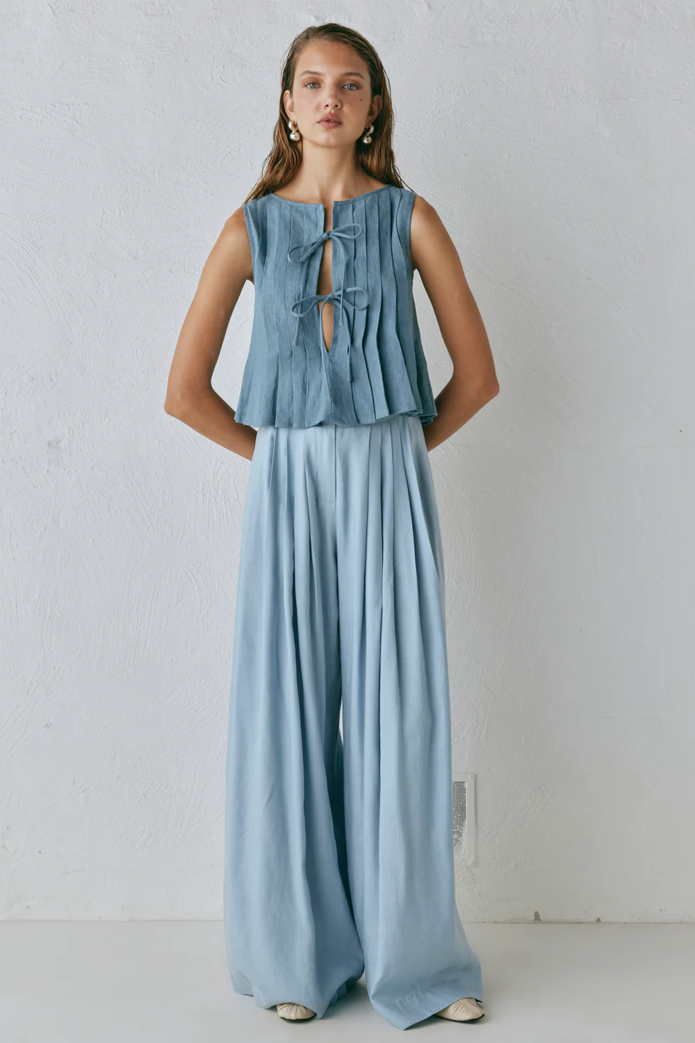 Valeria Linen Top Lake - Image 2