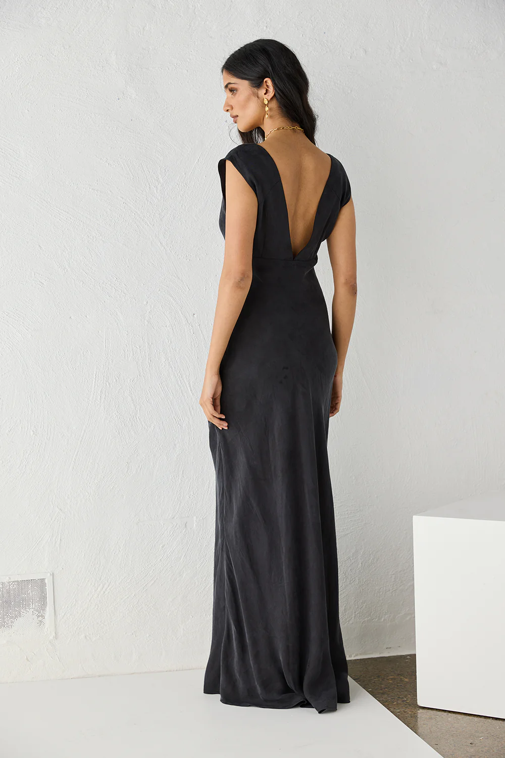 Valya Maxi Dress Black - Image 4