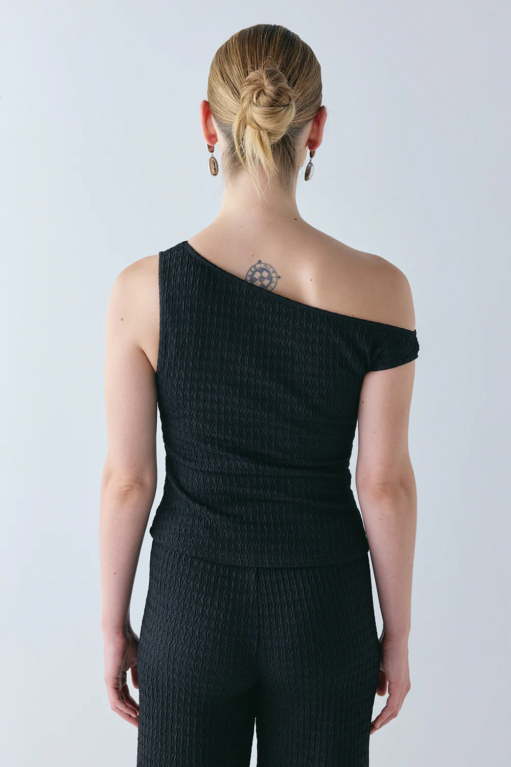 Veda Top Black - Image 5