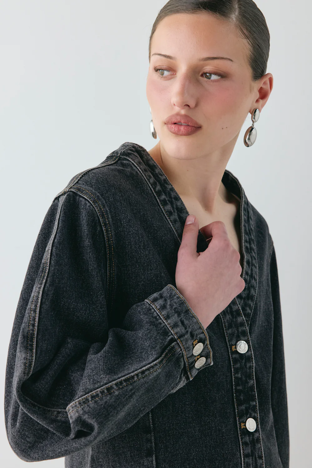 Vivien Denim Jacket Washed Black - Image 6