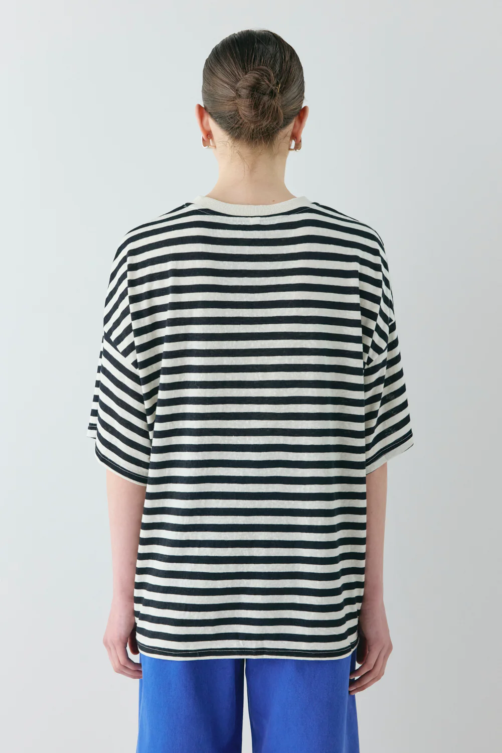 Willow Tee Black Stripe - Image 7