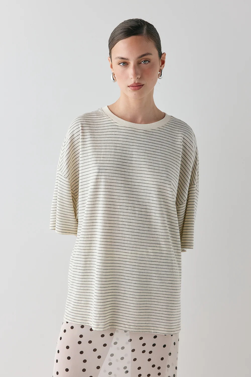 Willow Tee Grey Stripe - Image 2