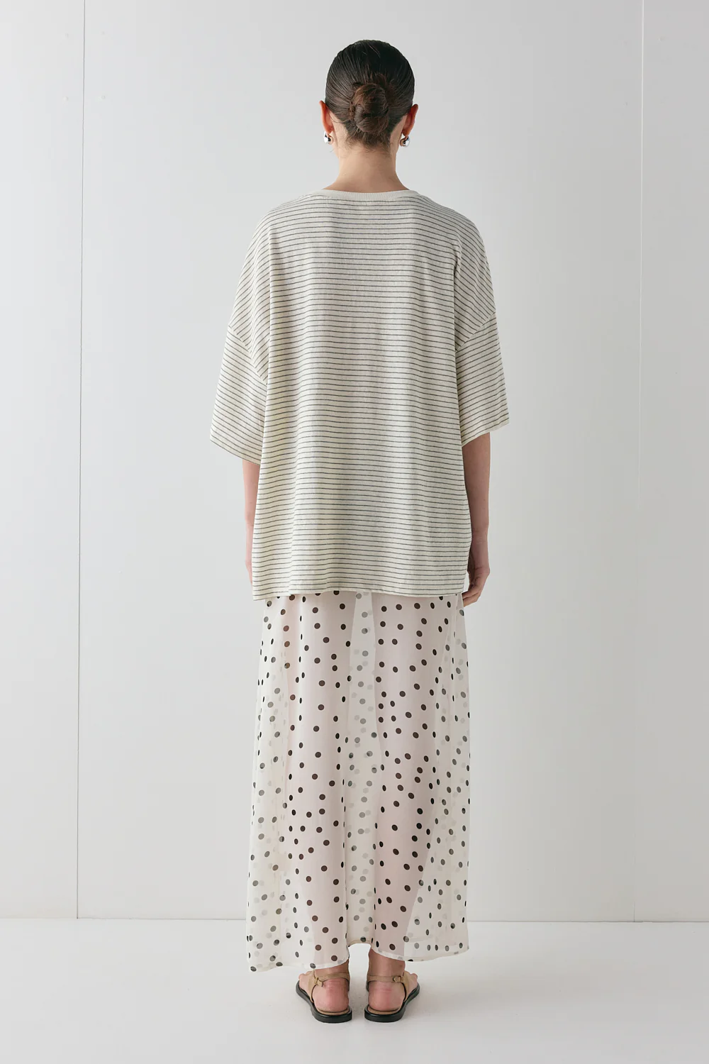Willow Tee Grey Stripe - Image 7