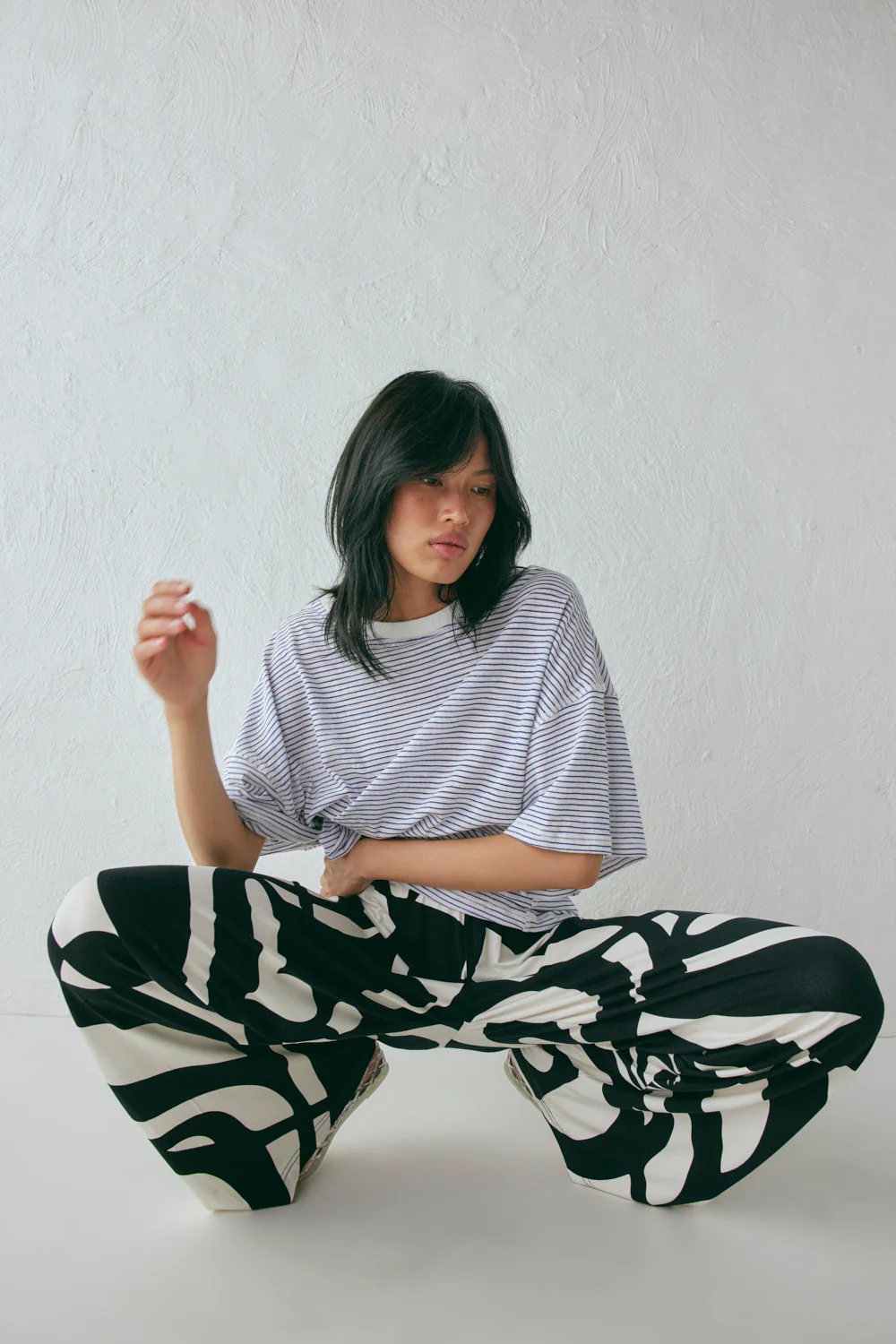 Willow Tee Navy Stripe - Image 3