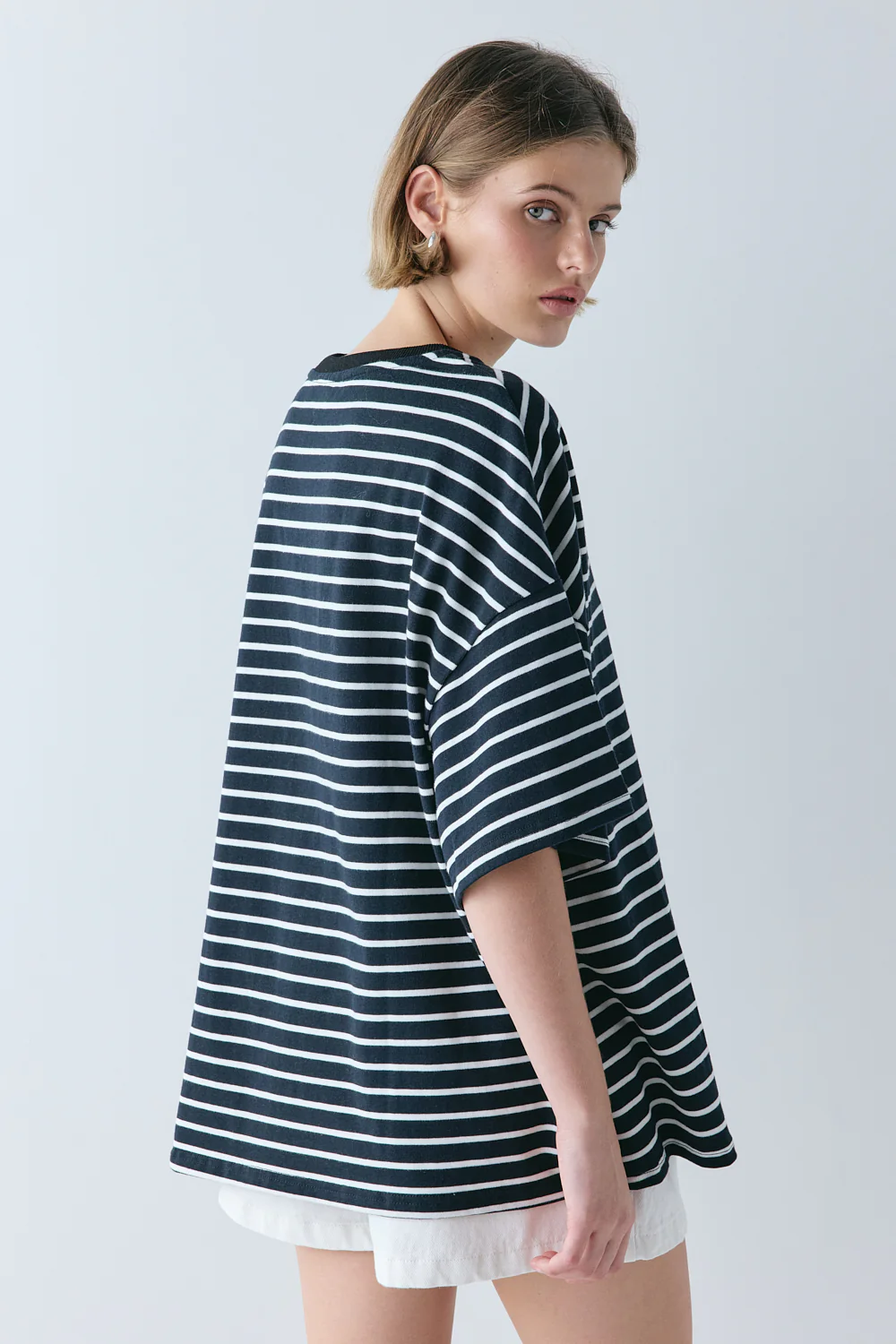 Willow Tee White Stripe - Image 2