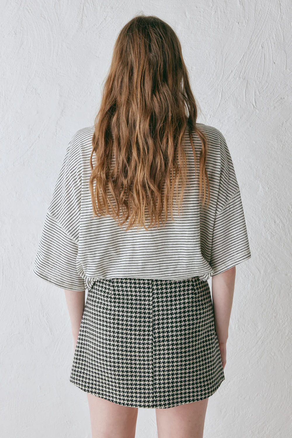 Yana Wool Mini Skirt Houndstooth - Image 7