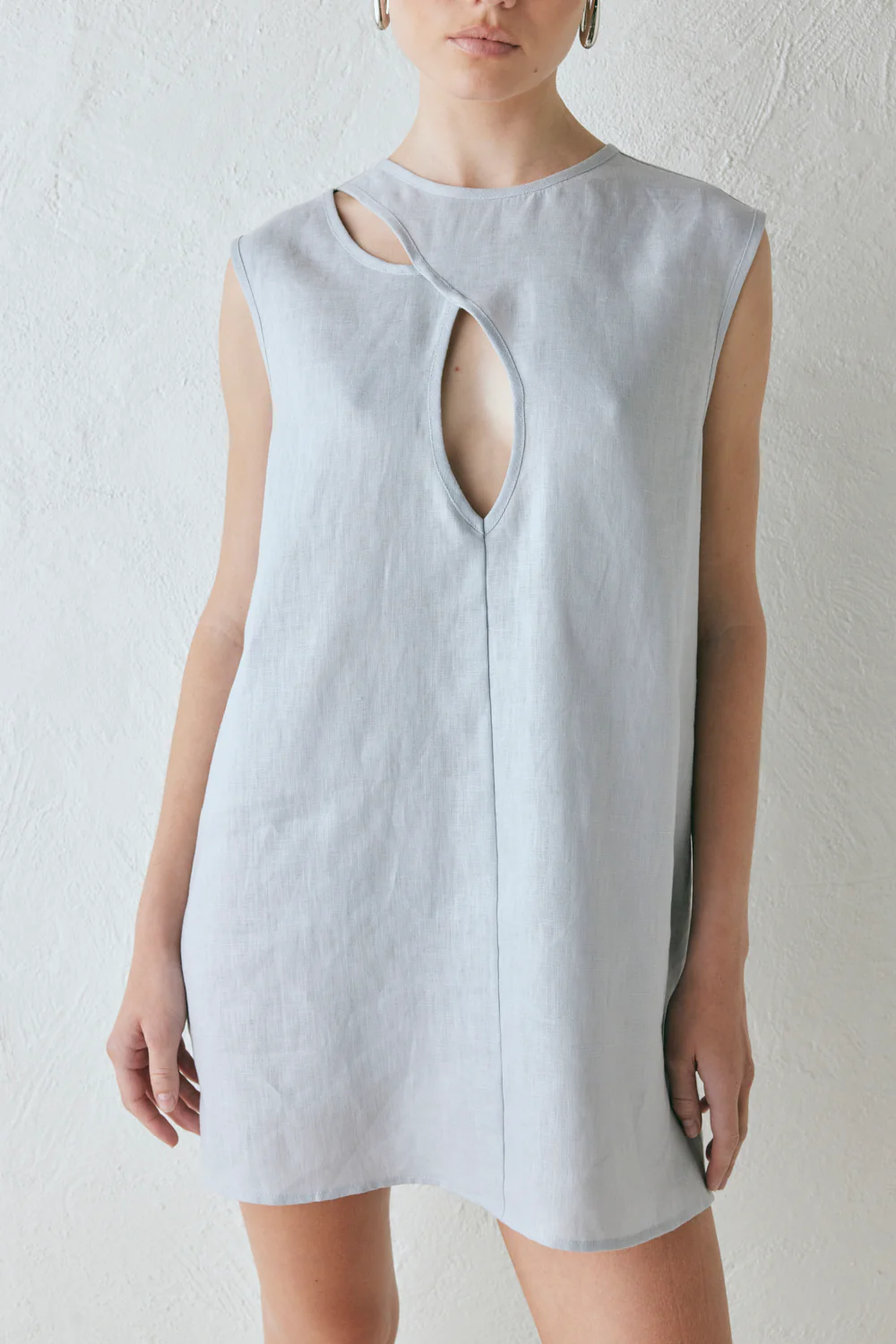 Yuri Linen Mini Dress Powder - Image 4