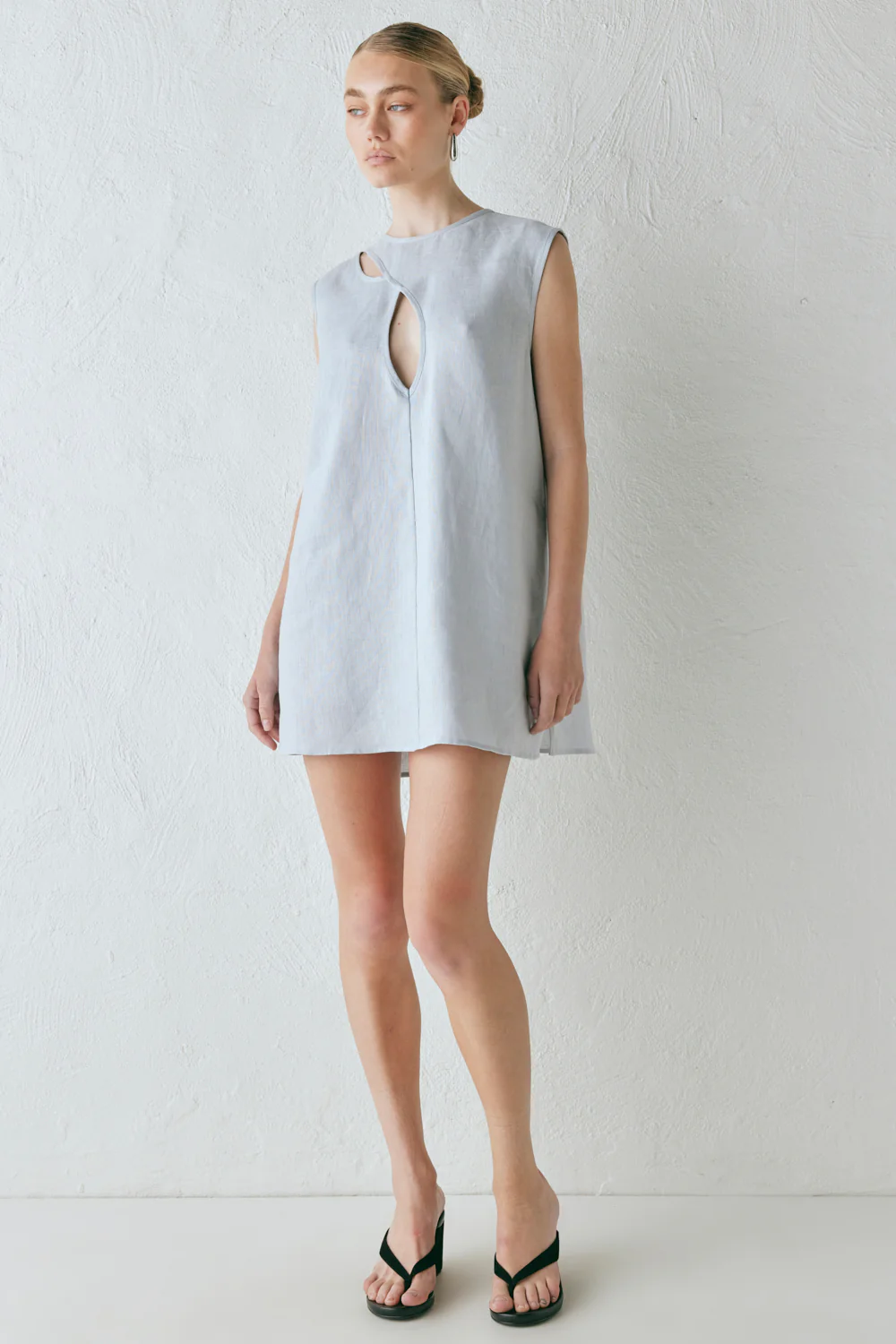 Yuri Linen Mini Dress Powder - Image 5