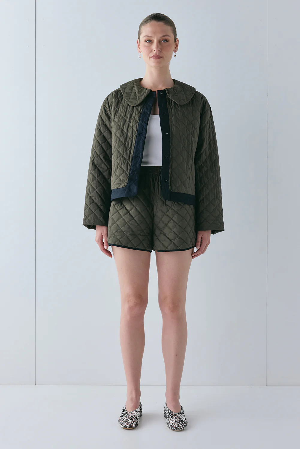 Yvette Shorts Khaki - Image 2
