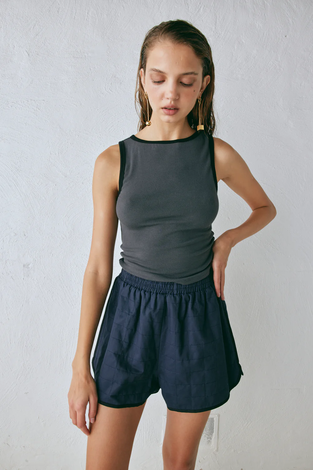 Yvette Shorts Navy - Image 4