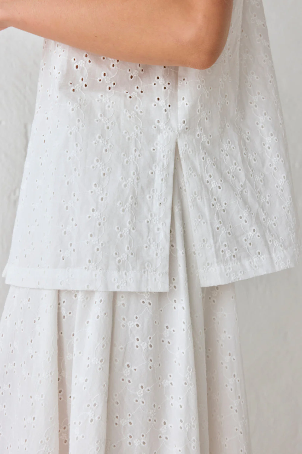 Zali Tunic Anglaise Top White - Image 4
